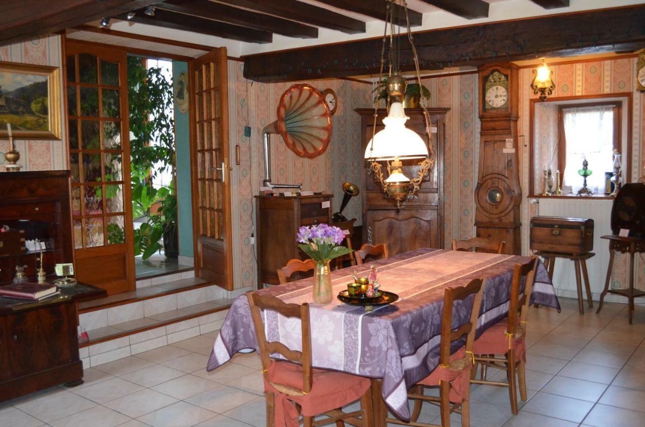 Maison D'Autrefois Mareau-aux-Pres Bagian luar foto