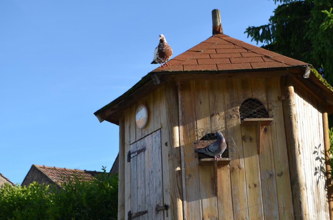 Maison D'Autrefois Mareau-aux-Pres Bagian luar foto