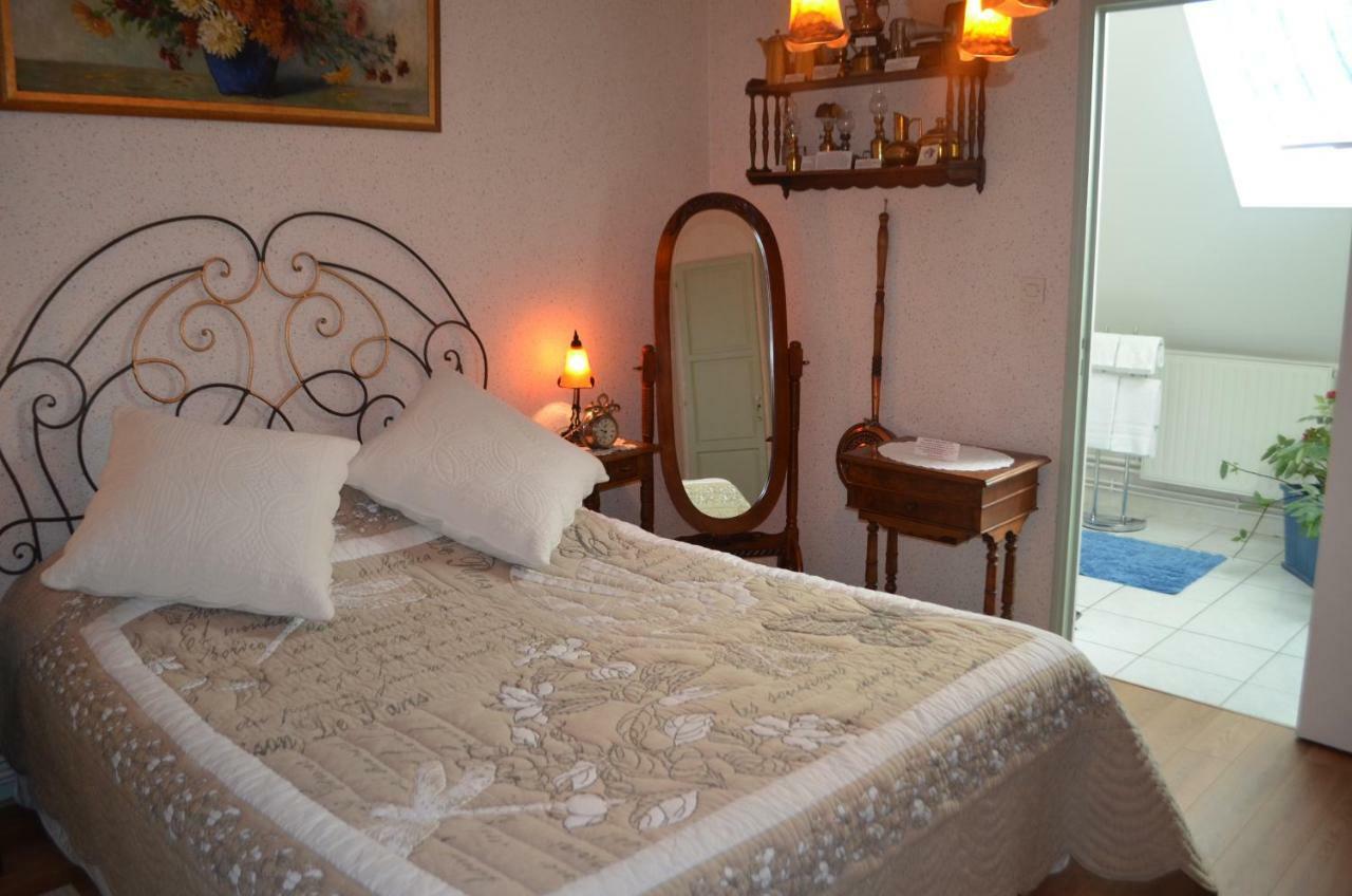 Maison D'Autrefois Mareau-aux-Pres Bagian luar foto